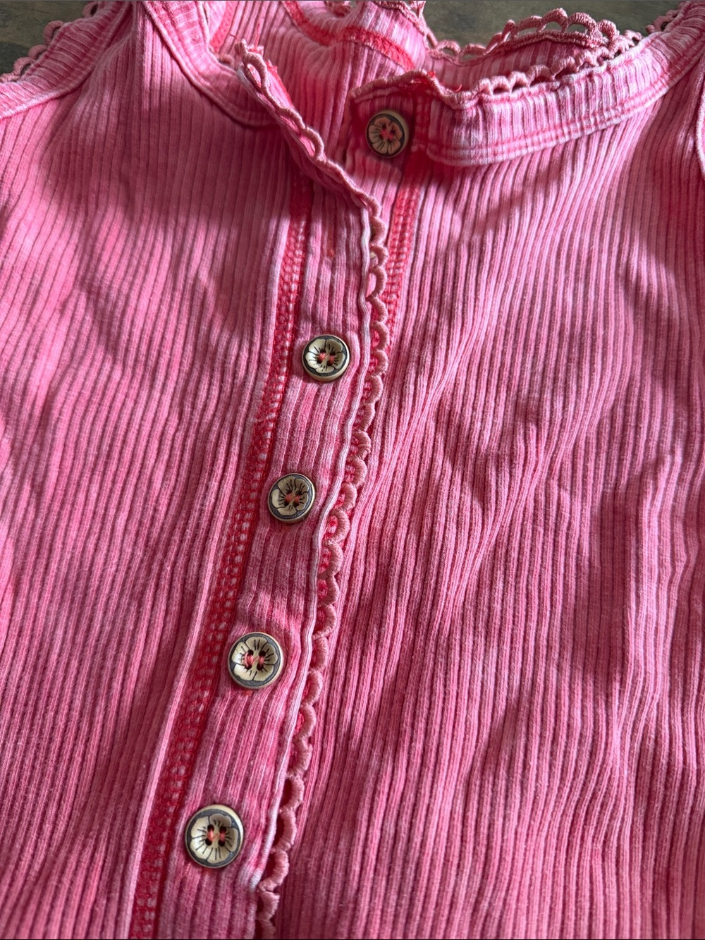 Button-Front Pink Ribbed Tank Top - Picture 2 of 2